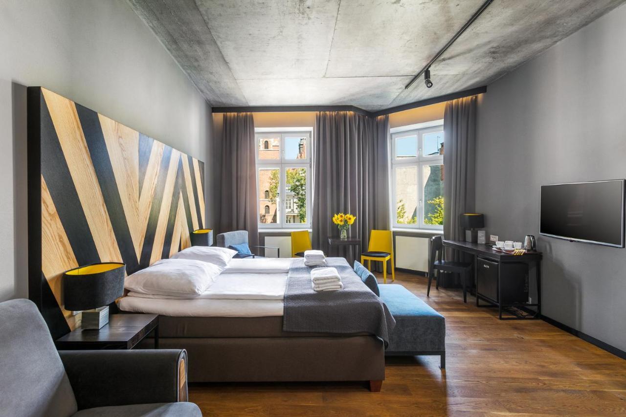Dada Premium Aparthotel Краків Екстер'єр фото