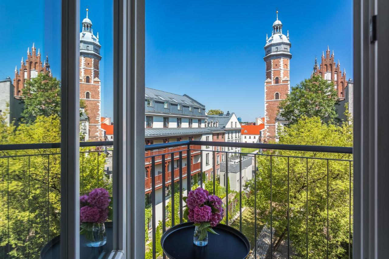 Dada Premium Aparthotel Краків Екстер'єр фото