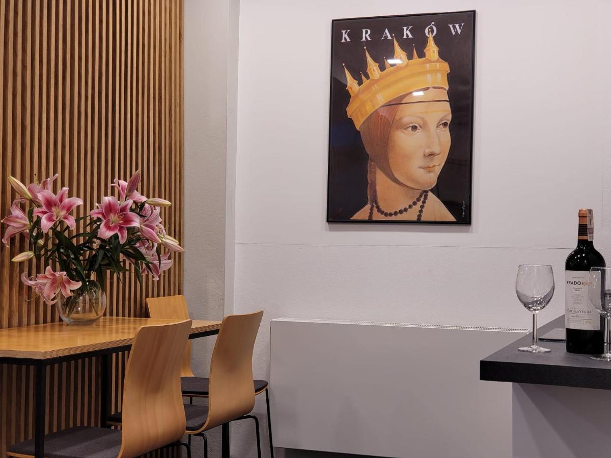Dada Premium Aparthotel Краків Екстер'єр фото