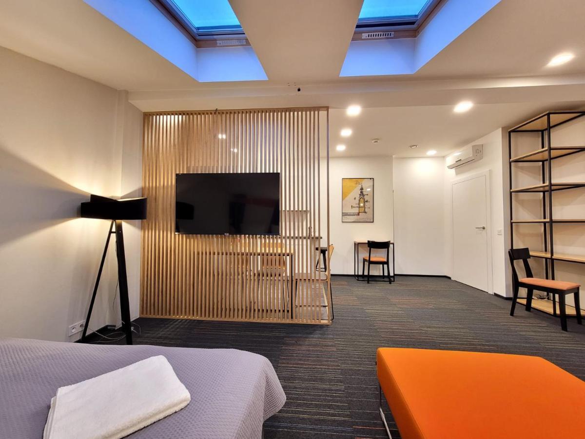Dada Premium Aparthotel Краків Екстер'єр фото