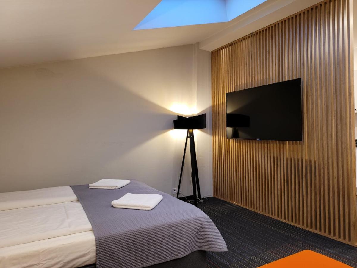 Dada Premium Aparthotel Краків Екстер'єр фото